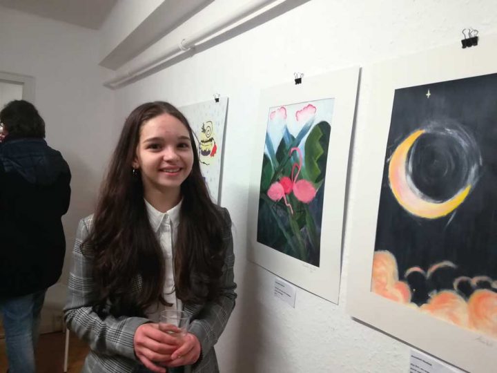 Teilnahme an Vernissage Schülerinn